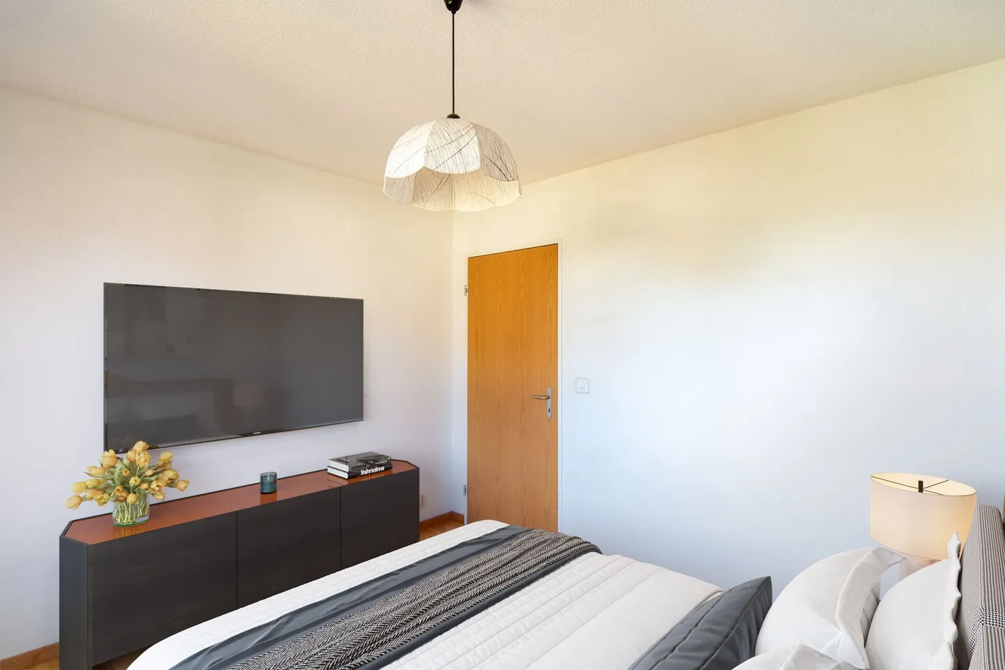 Appartement lumineux et accessible de 3,5 pièces avec balcon sud et place de parking souterrain privée ! - Photo 12 sur 22