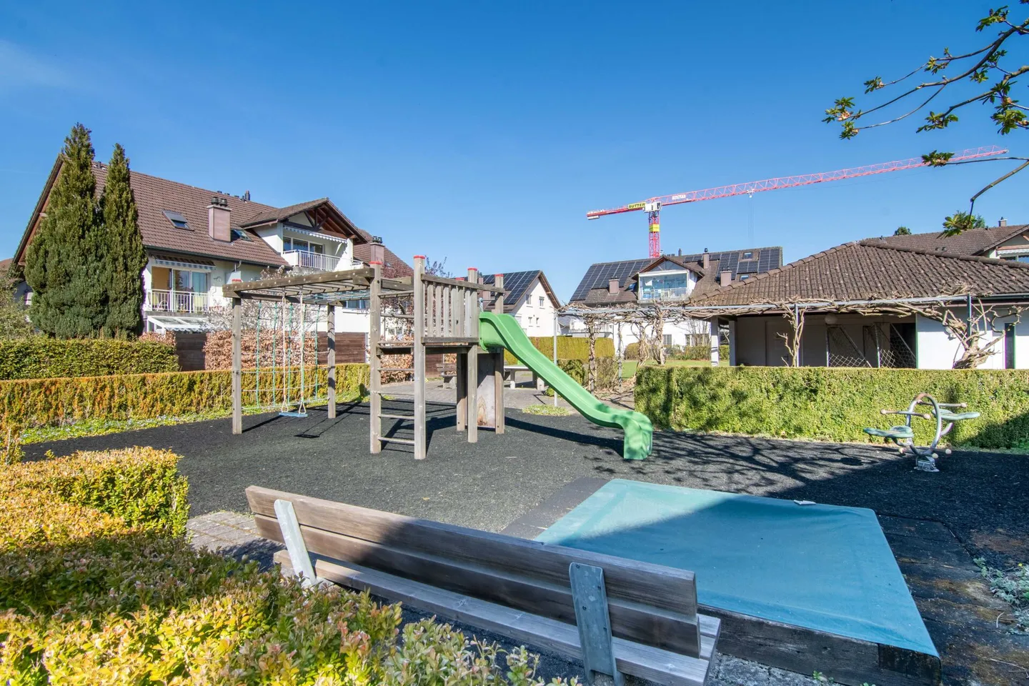 Appartement lumineux et accessible de 3,5 pièces avec balcon sud et place de parking souterrain privée ! - Photo 18 sur 22