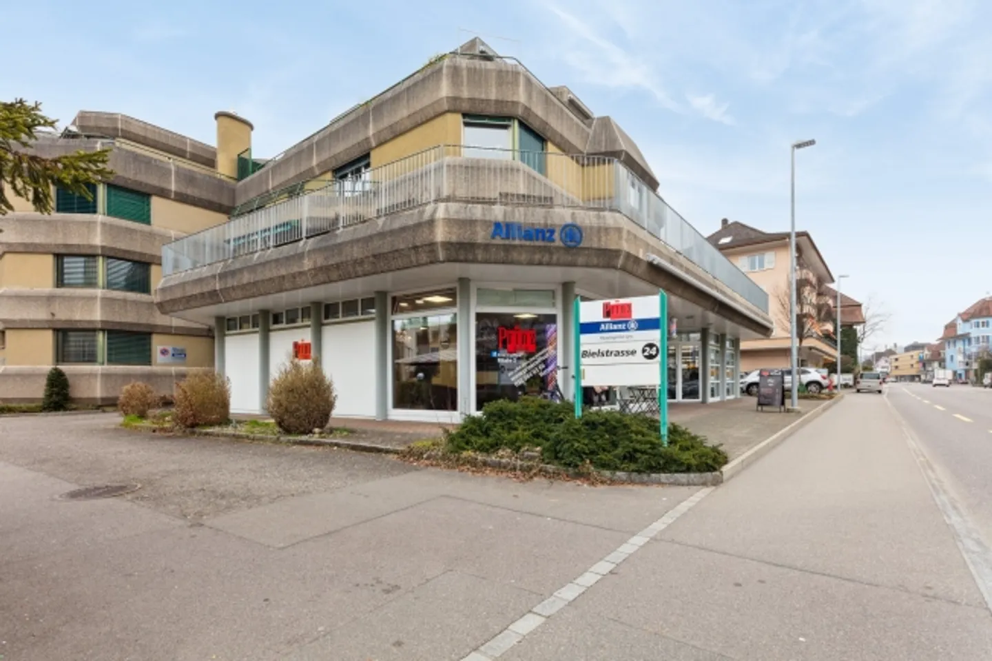 Einfamilienhaus mieten - Foto 1 von 8