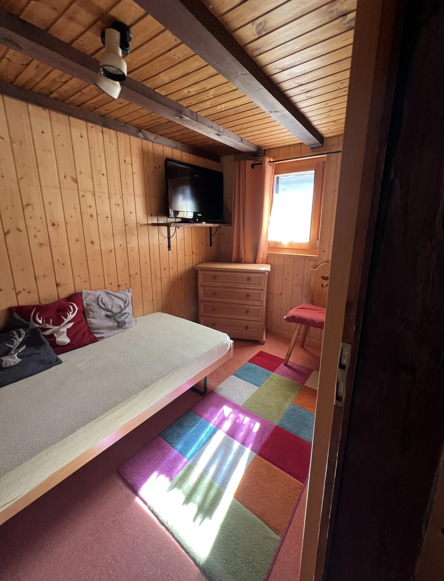 APPARTEMENT 3 PIÈCES À VISPERTERMINEN (VS), MEUBLÉ, TEMPORAIRE - Photo 6 sur 9