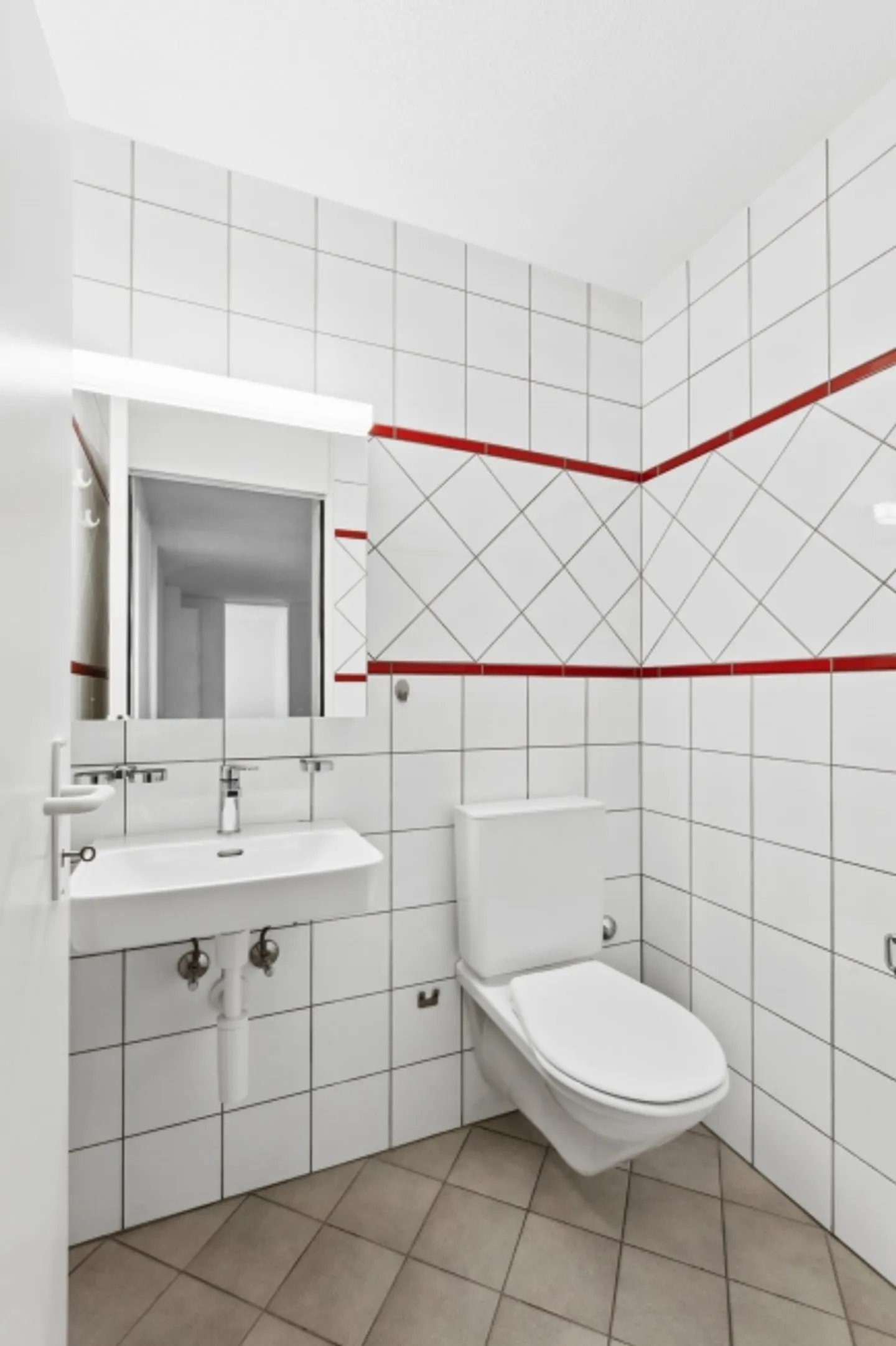 Einfamilienhaus mieten - Foto 7 von 8