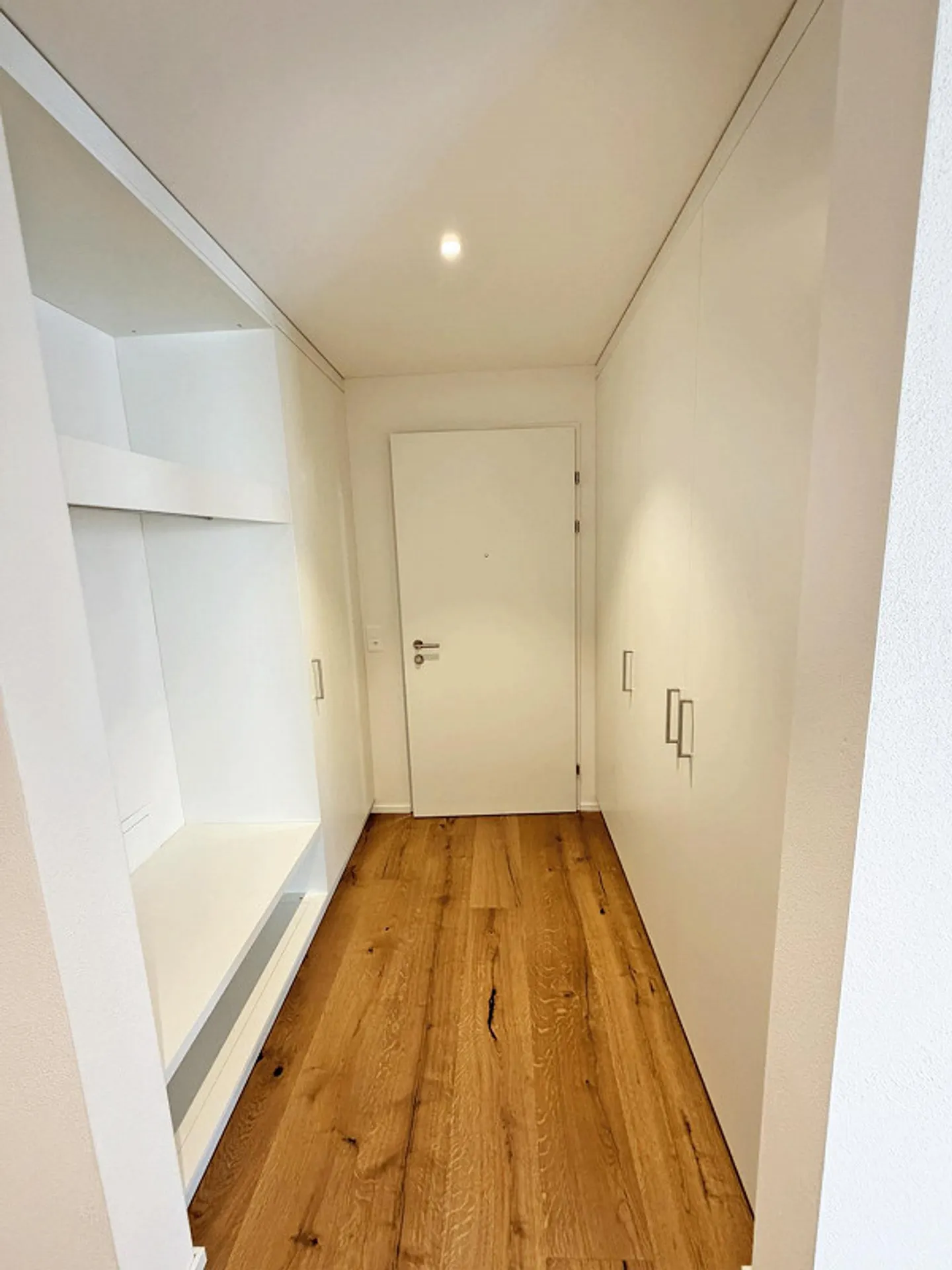 NUOVO - moderno - luminoso e accogliente ... Benvenuto a casa - Foto 2 di 14