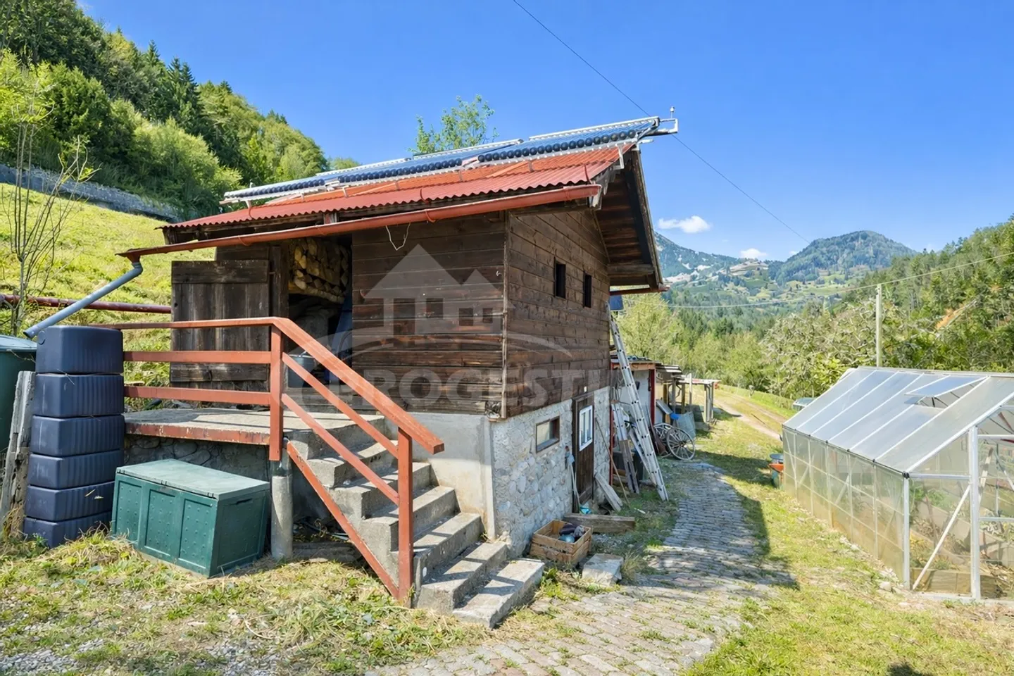 AUTHENTIC RENOVATED CHALET IN THE HEART OF THE VAUD ALPS - Photo 13 of 13