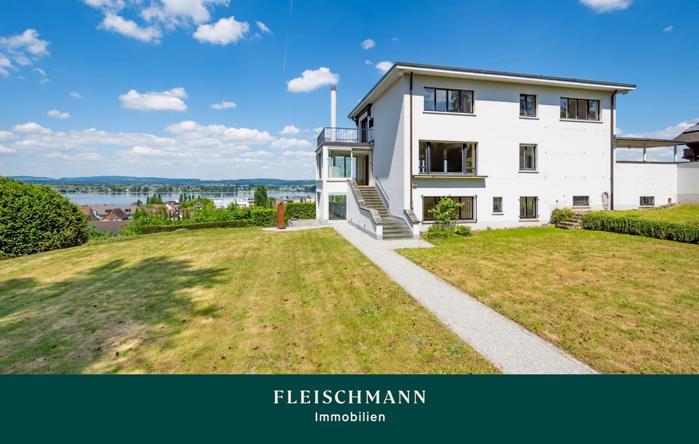 Traumhaftes Anwesen mit Seepanorama und absoluter Privatsphäre - Foto 1 di 20