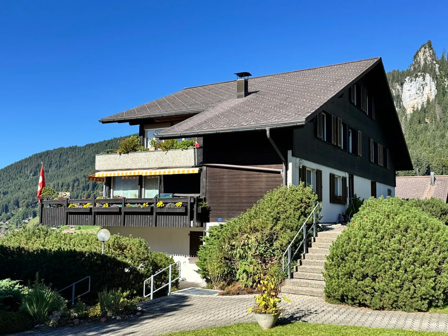 Appartement spacieux de 3 pièces avec vue imprenable - Photo 5 sur 16