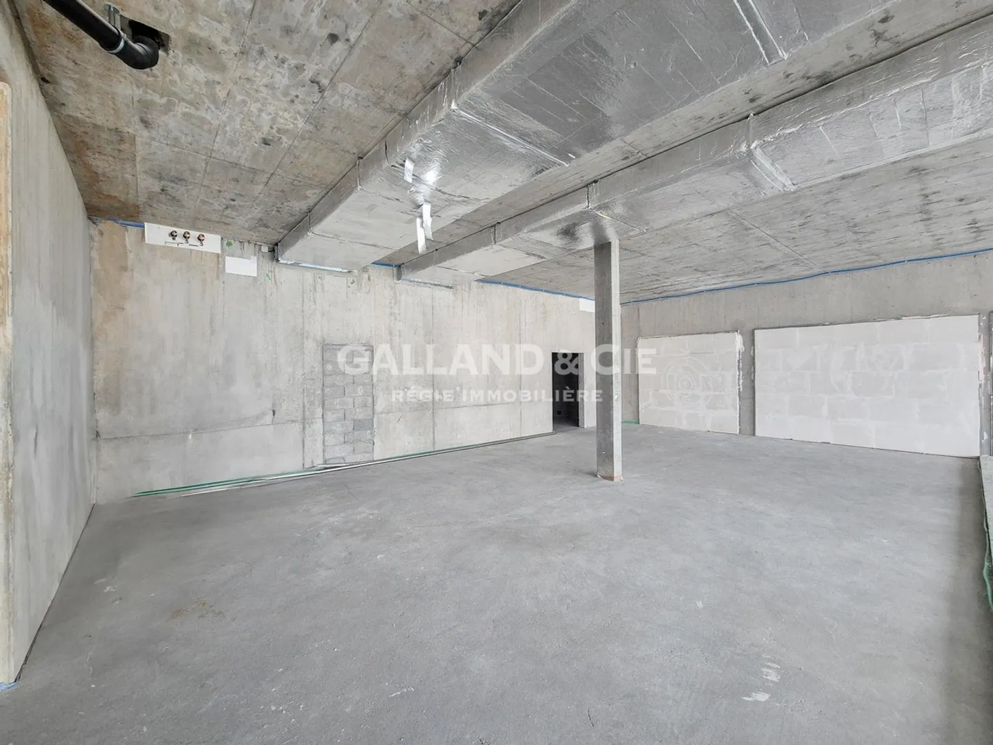 Industry - Photo 3 of 5