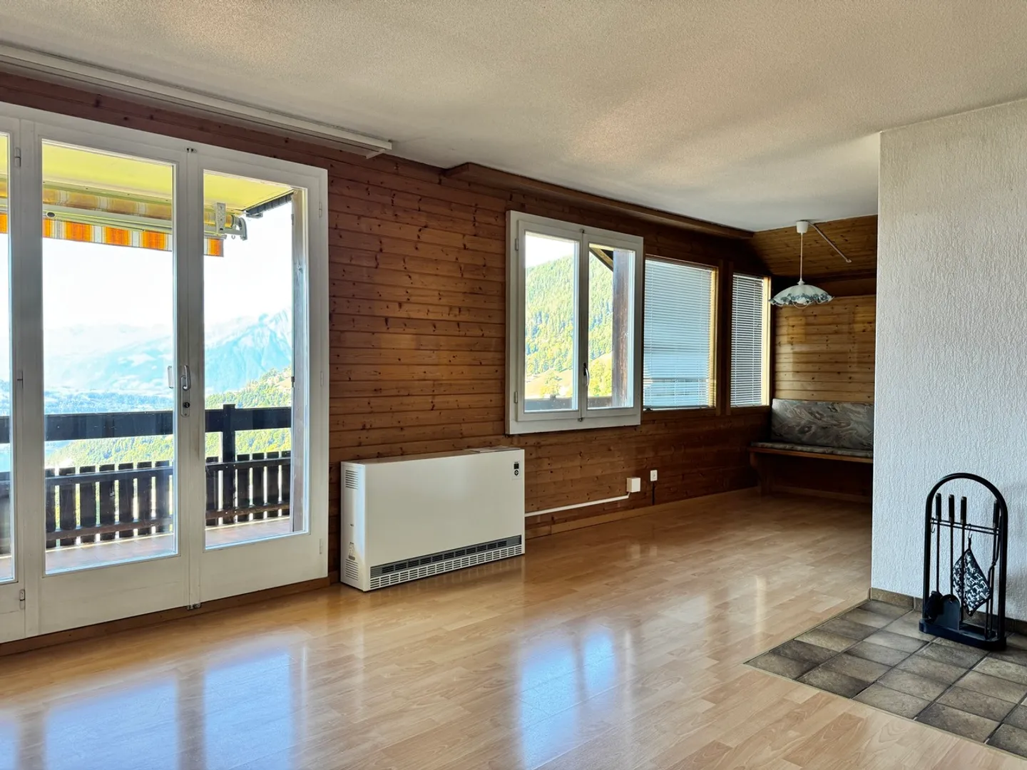 Appartement spacieux de 3 pièces avec vue imprenable - Photo 10 sur 16