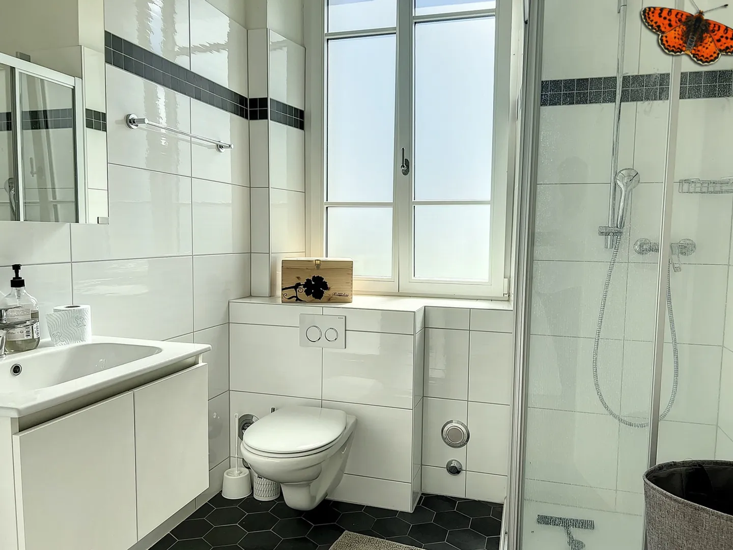 2 ROOMS - Close to all amenities - Photo 6 of 14