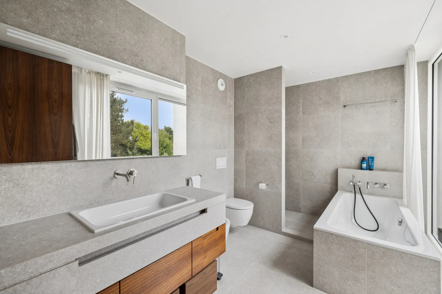 Villa contemporaine au coeur de Vésenaz - Photo 6 sur 10