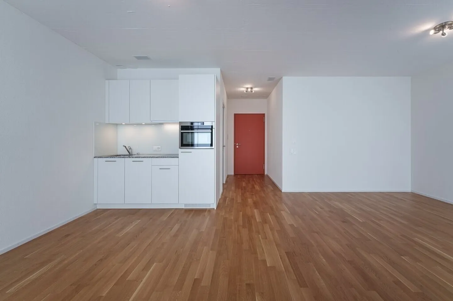 Studying and Living - Accommodation near Lucerne University - Photo 2 of 4