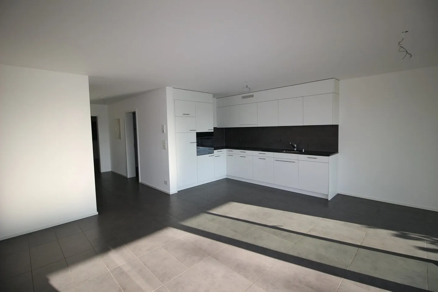 MAGNIFIQUE 2,5 pièces avec belle terrasse - Photo 6 sur 9