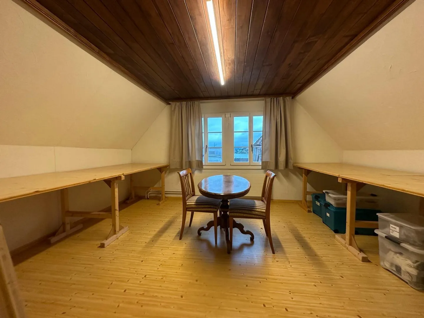 Espace de stockage/bureau dans un emplacement central à Küssnacht am Rigi - Photo 5 sur 6