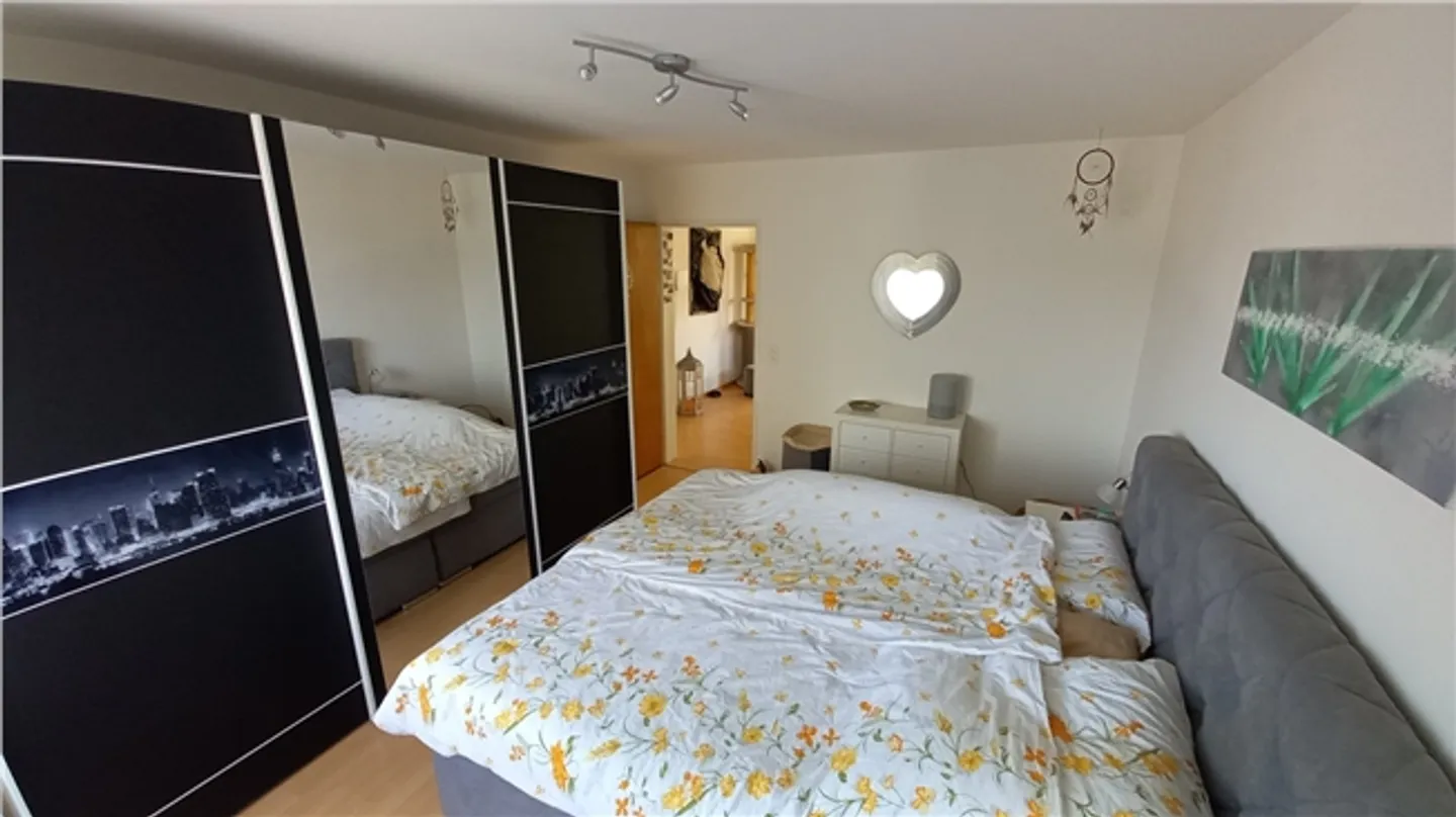 La maison parfaite 3.5 -pièces avec un loyer très bas! - Photo 3 sur 6