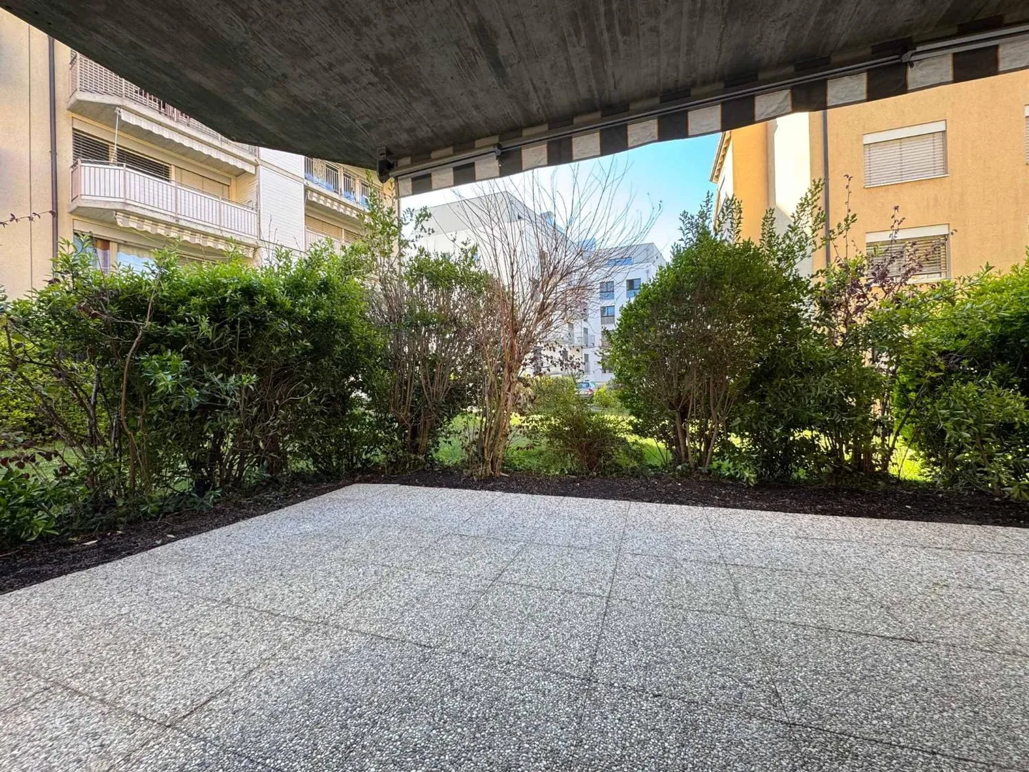 3.5 Room Apartment - Photo 3 of 9