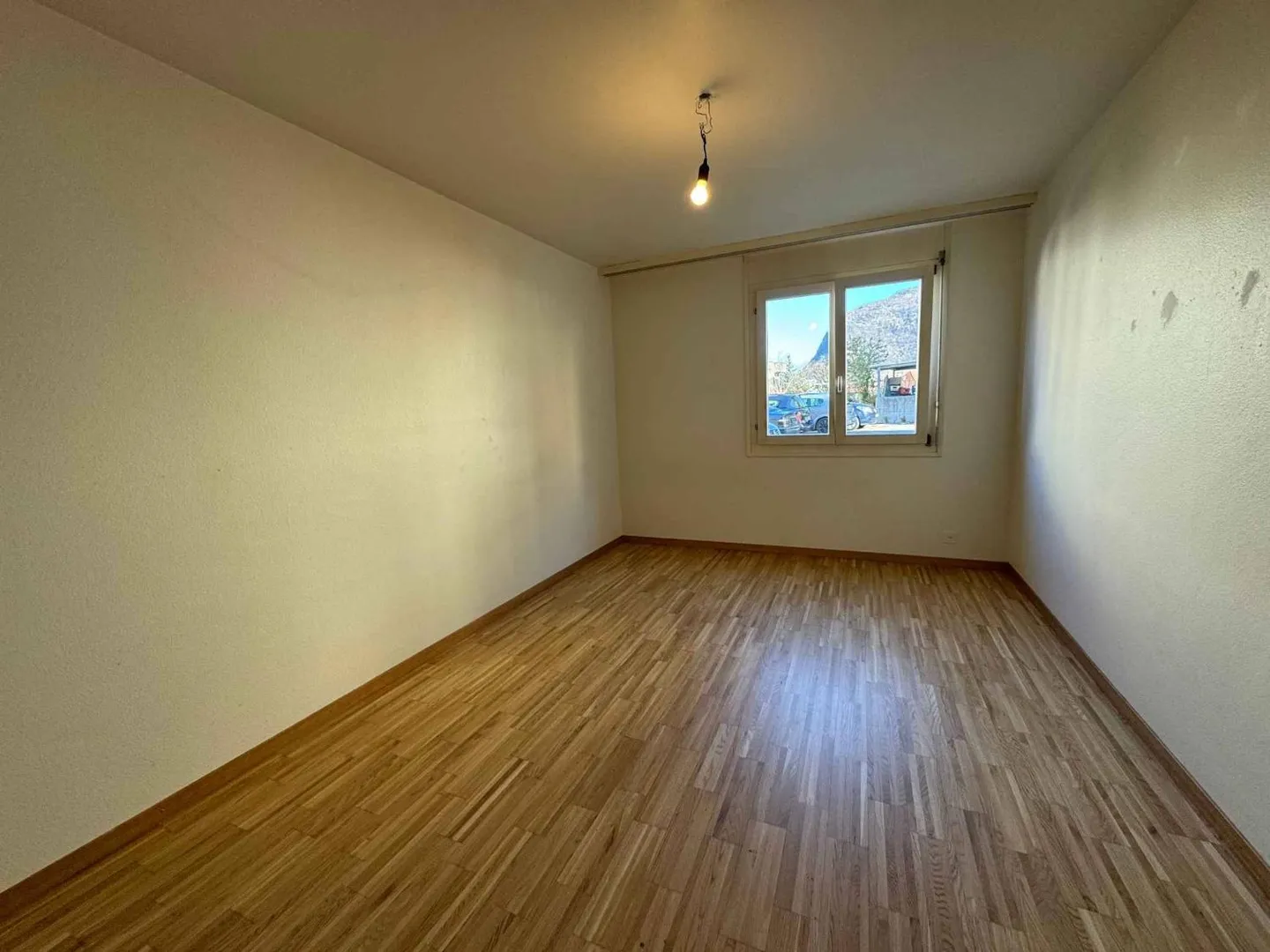 3.5 Room Apartment - Photo 7 of 9