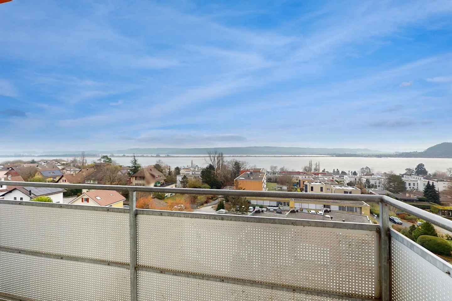 Here, housing dreams become reality! - Photo 7 of 7