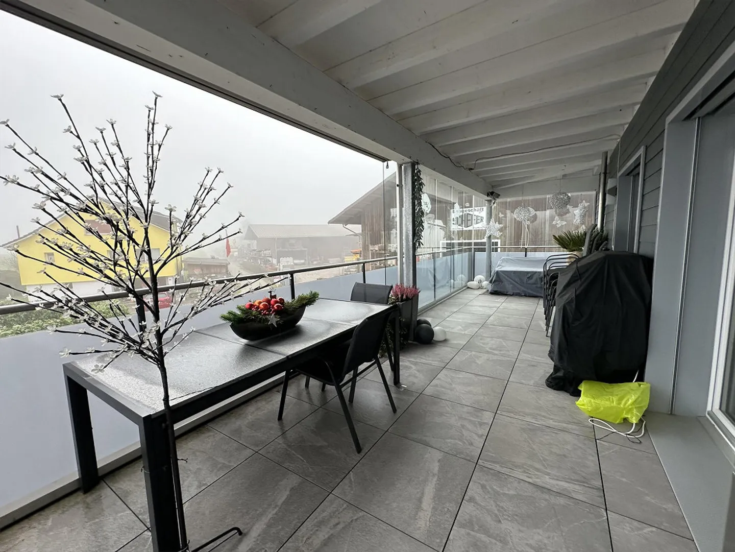 Modernes Apartment in Niederhelfenschwil - Foto 9 von 12