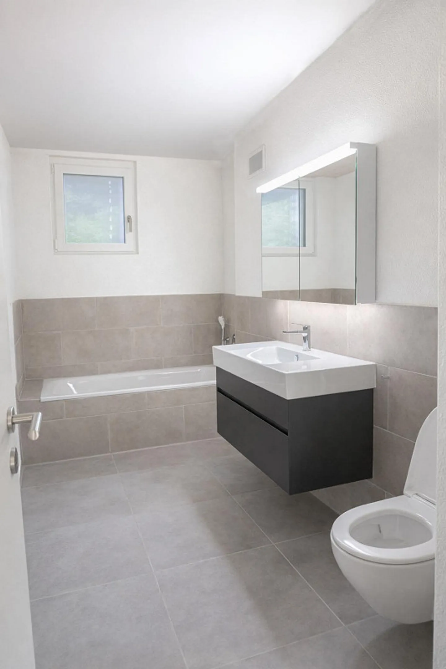 Garden Maisonette with Pleasant Basement Area Without Summer Heat - Photo 12 of 13