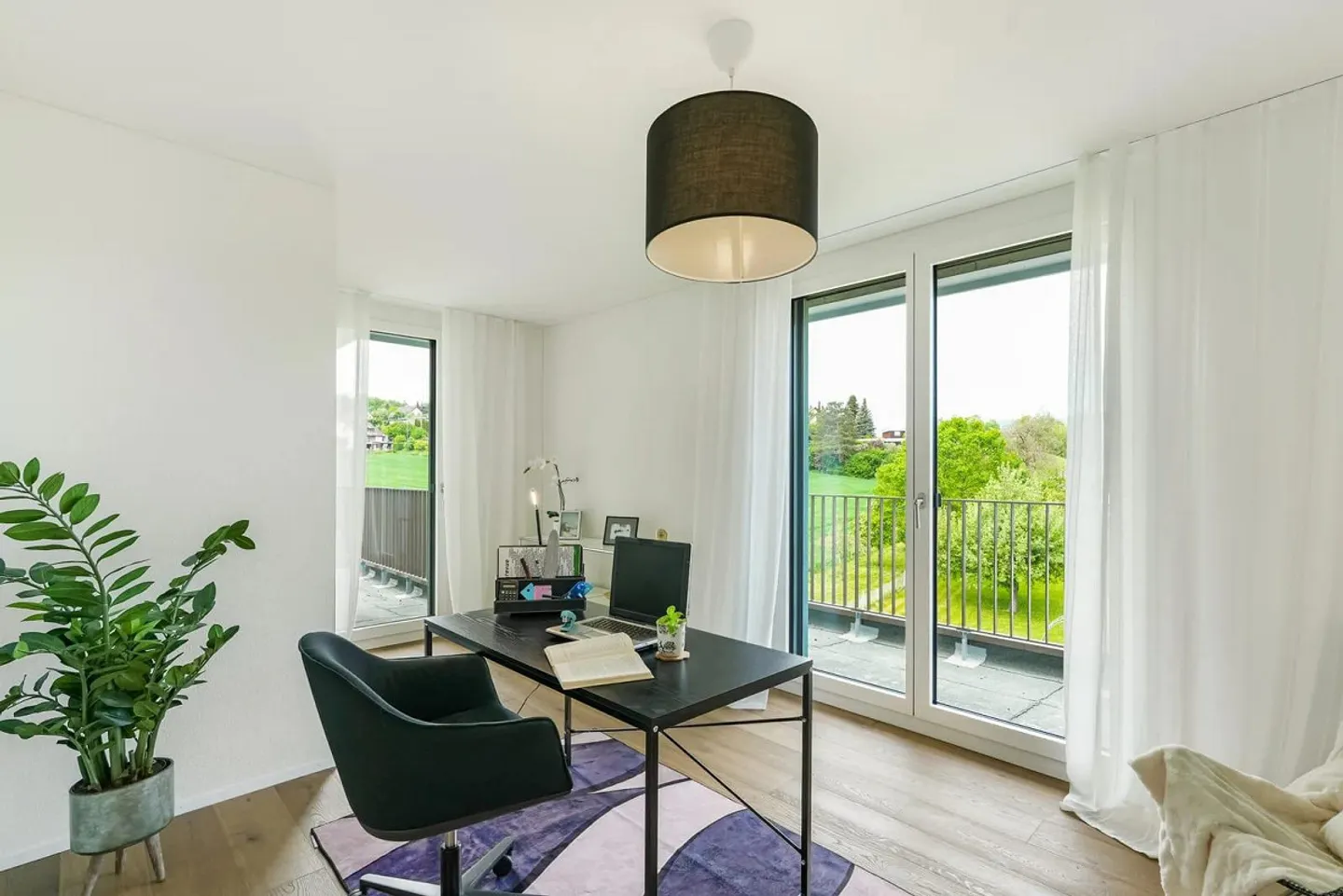 Penthouse apartment with plenty of privacy, view into the greenery and 97 m² terrace... - Photo 8 of 13