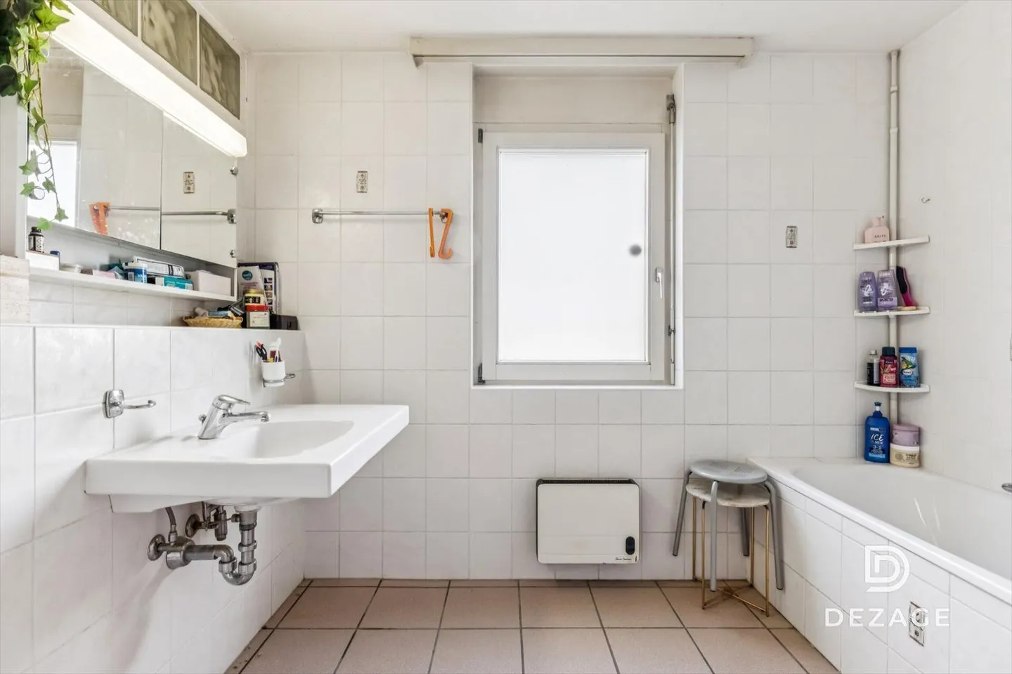 Apartment to renovate with transformation potential, located in the center of the village - Photo 10 of 13