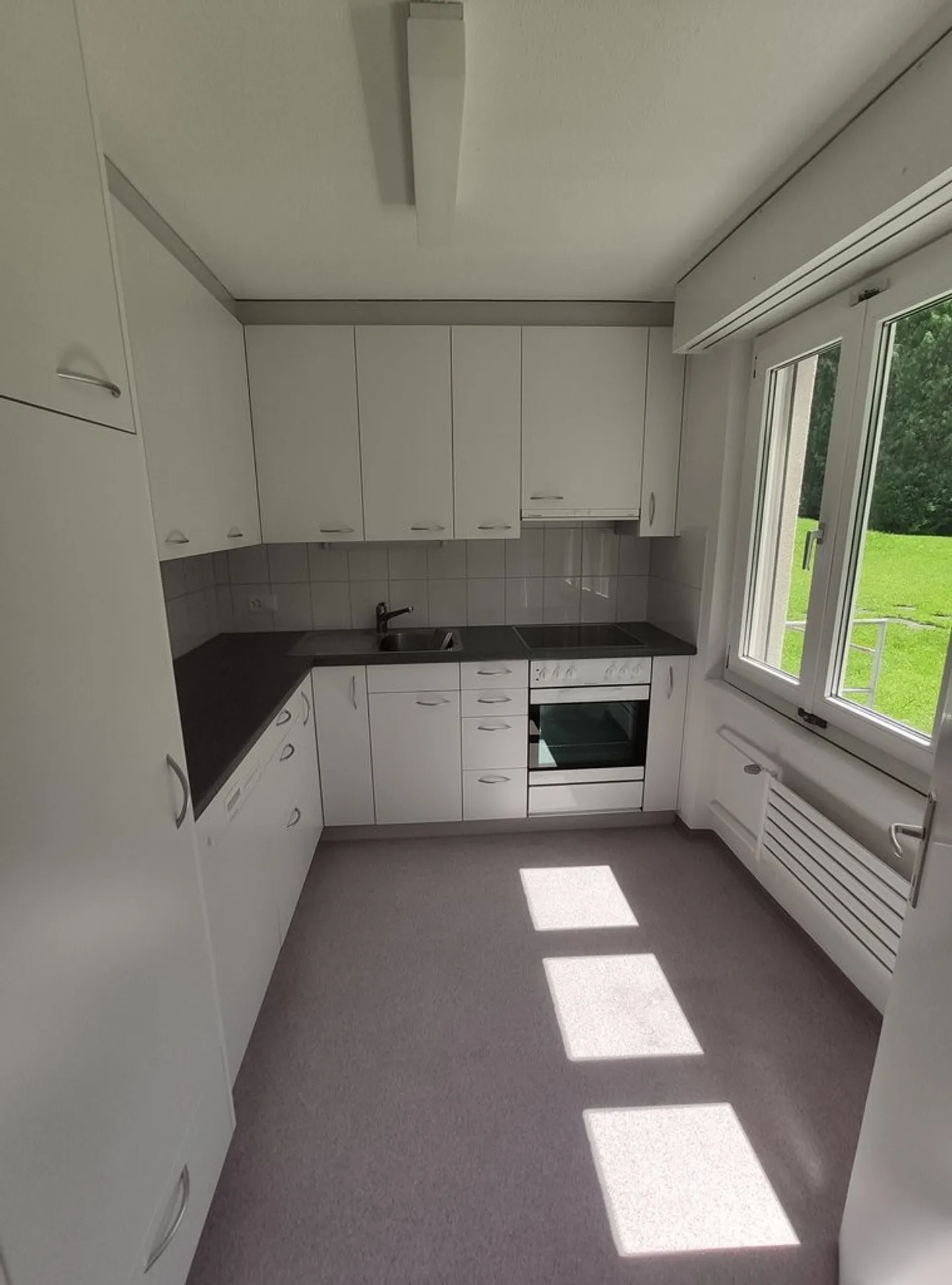 Apartment for rent - Photo 5 of 9