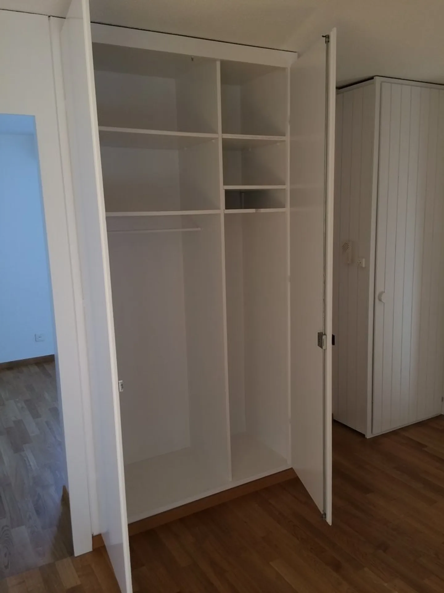 Apartment for rent - Photo 8 of 9