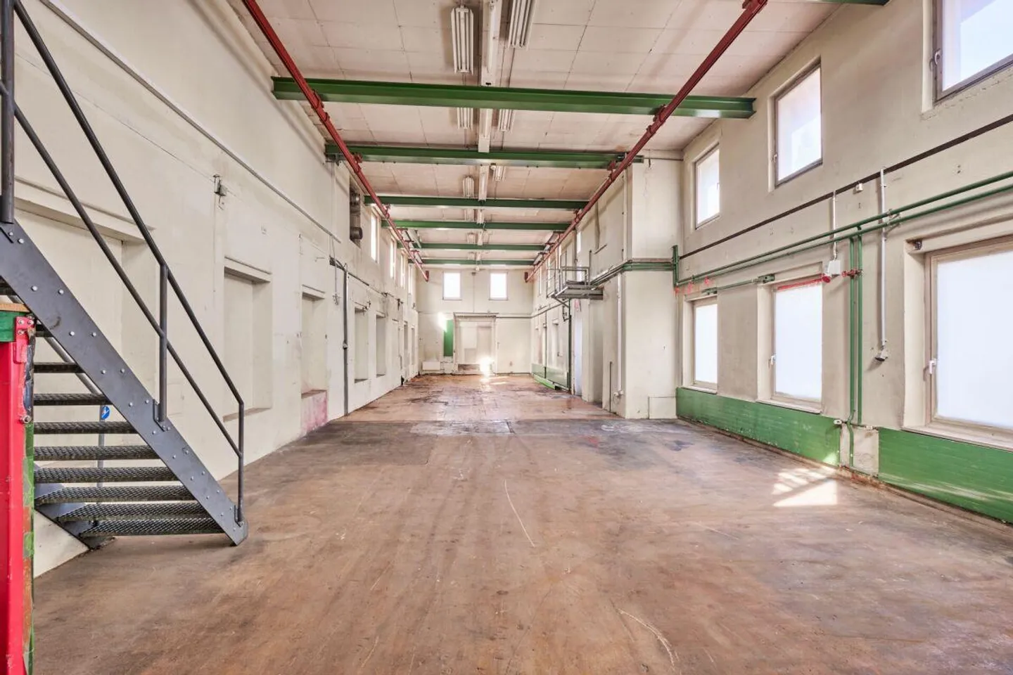 Commercial and Storage Building GB1 - Photo 7 of 13