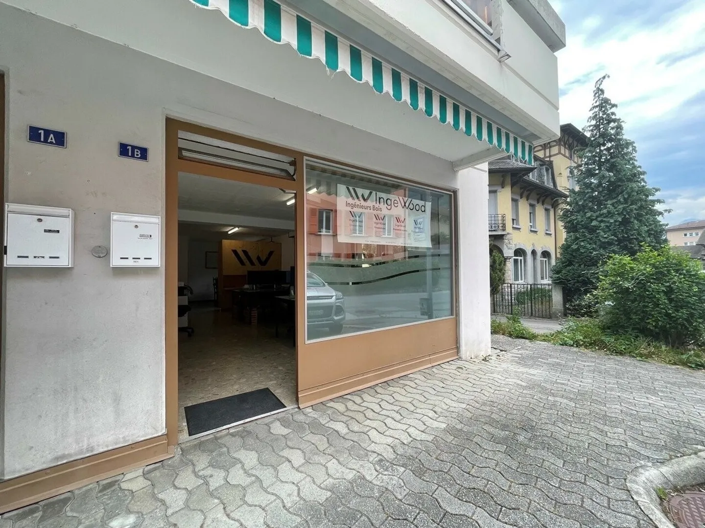 Gewerbearkade / Friseursalon im Herzen von St-Maurice - Foto 8 von 8