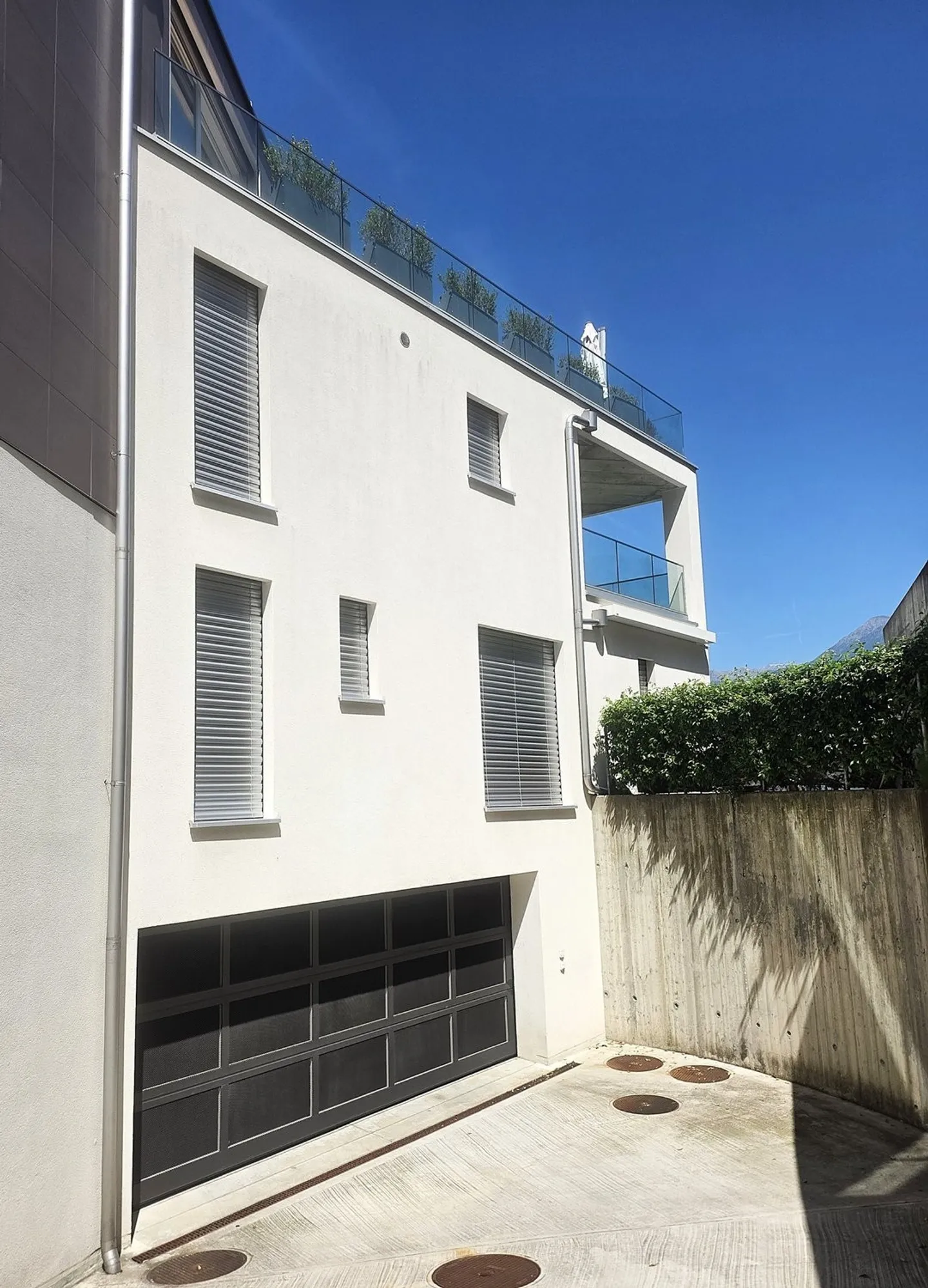 Modern 4.5-room apartment with panoramic view in Bellinzona/Daro - Photo 18 of 20