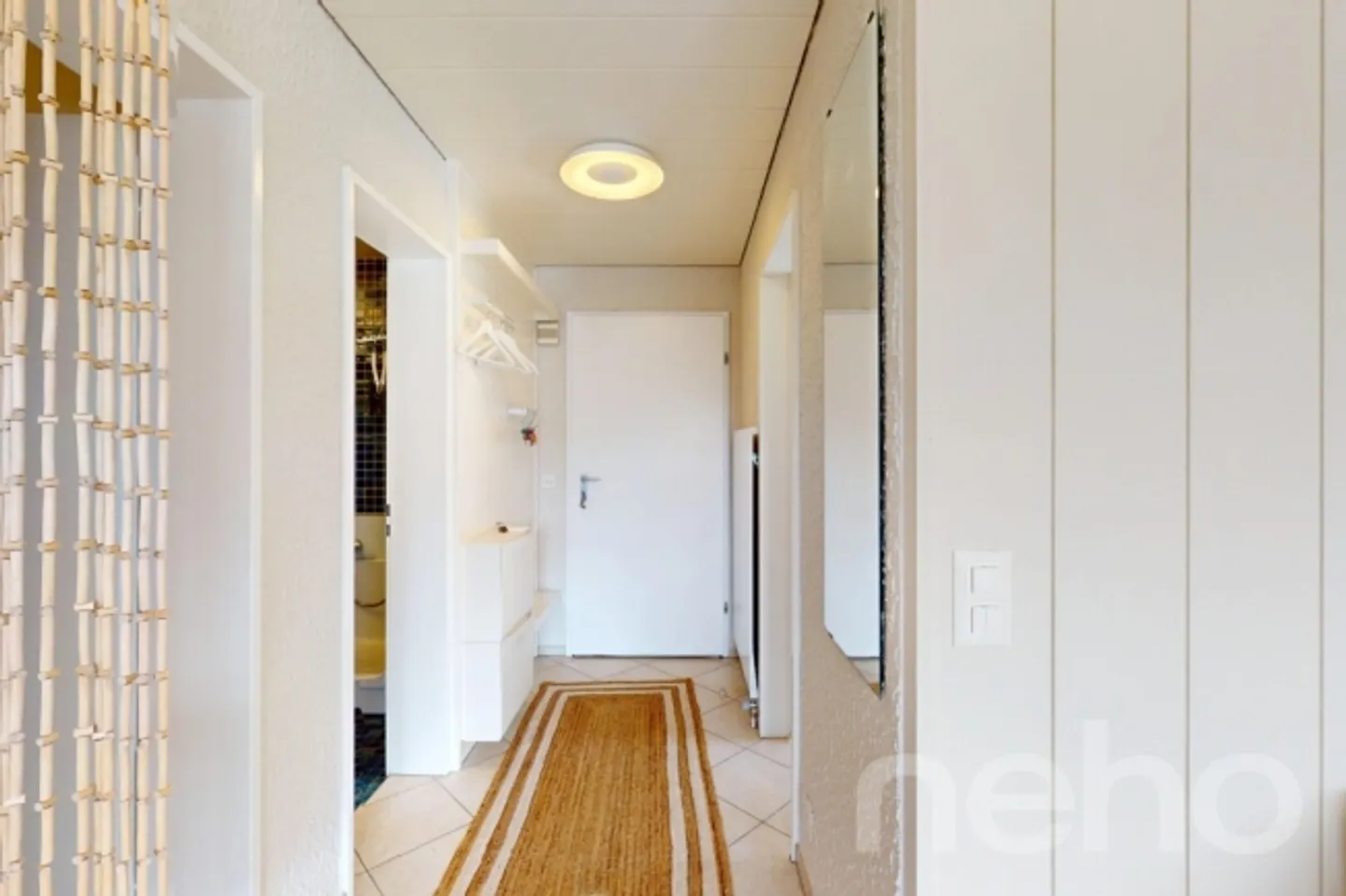 Stunning 2 1/2 room apartment with a large terrace - Photo 9 of 13