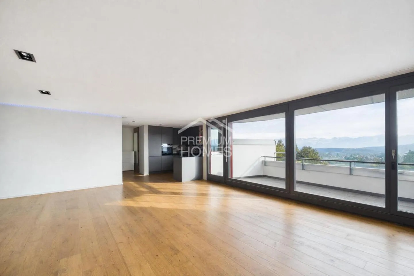 Appartement moderne avec vue sur les montagnes - Photo 1 sur 10