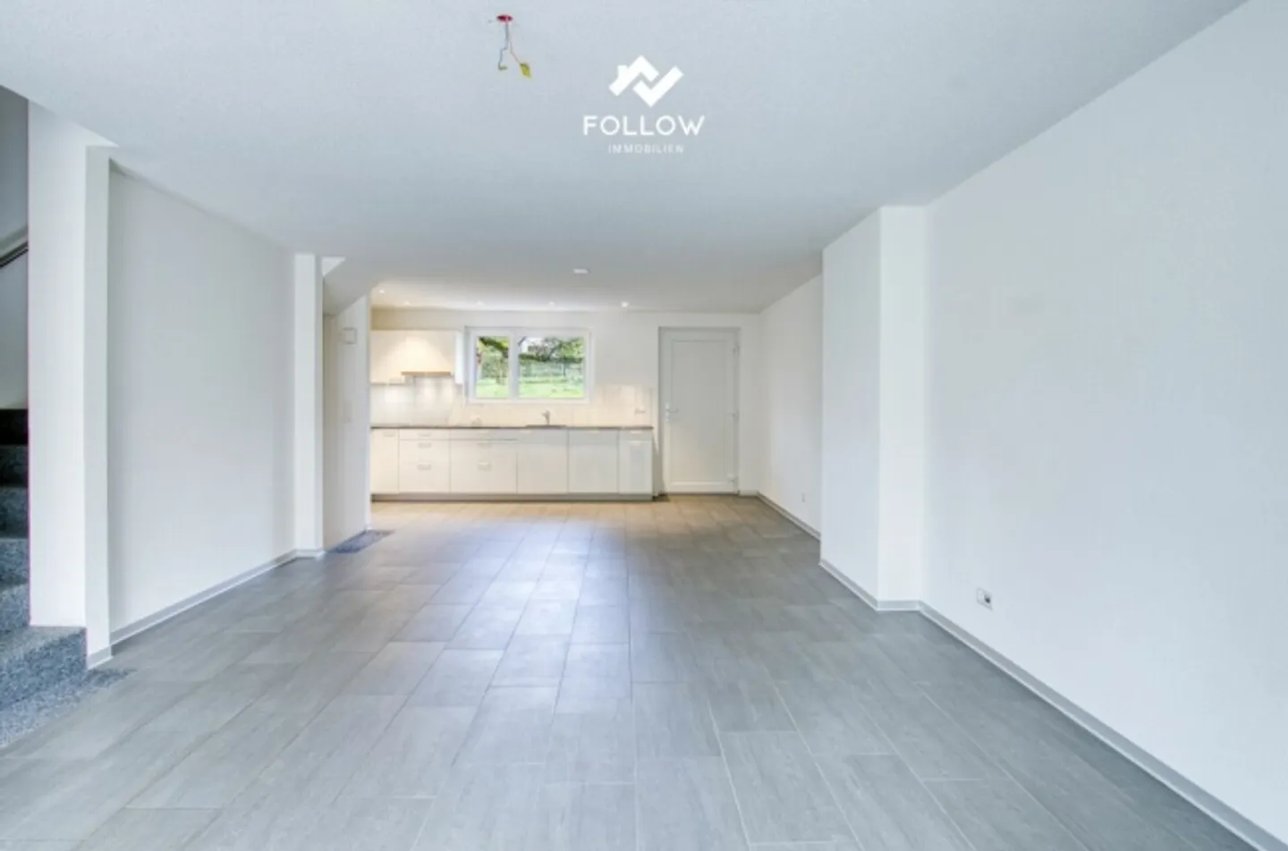 «Familienfreundliches Neubau-Eckhaus im Dorfkern von Jens» - Foto 5 von 13