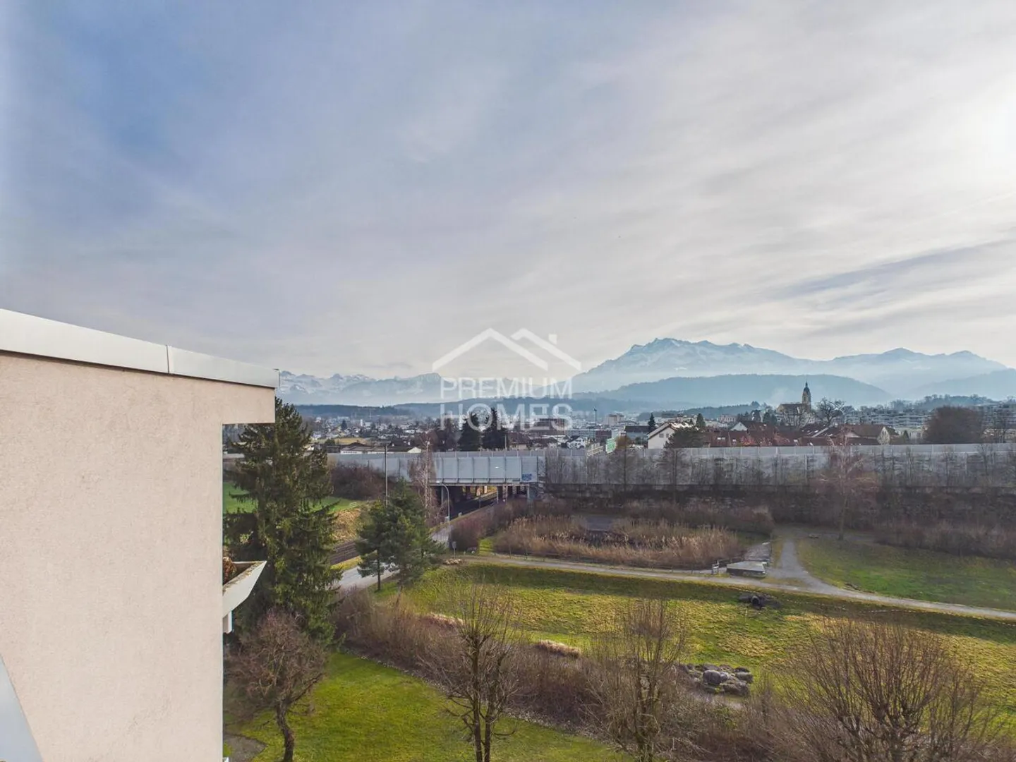 Appartement moderne avec vue sur les montagnes - Photo 9 sur 10