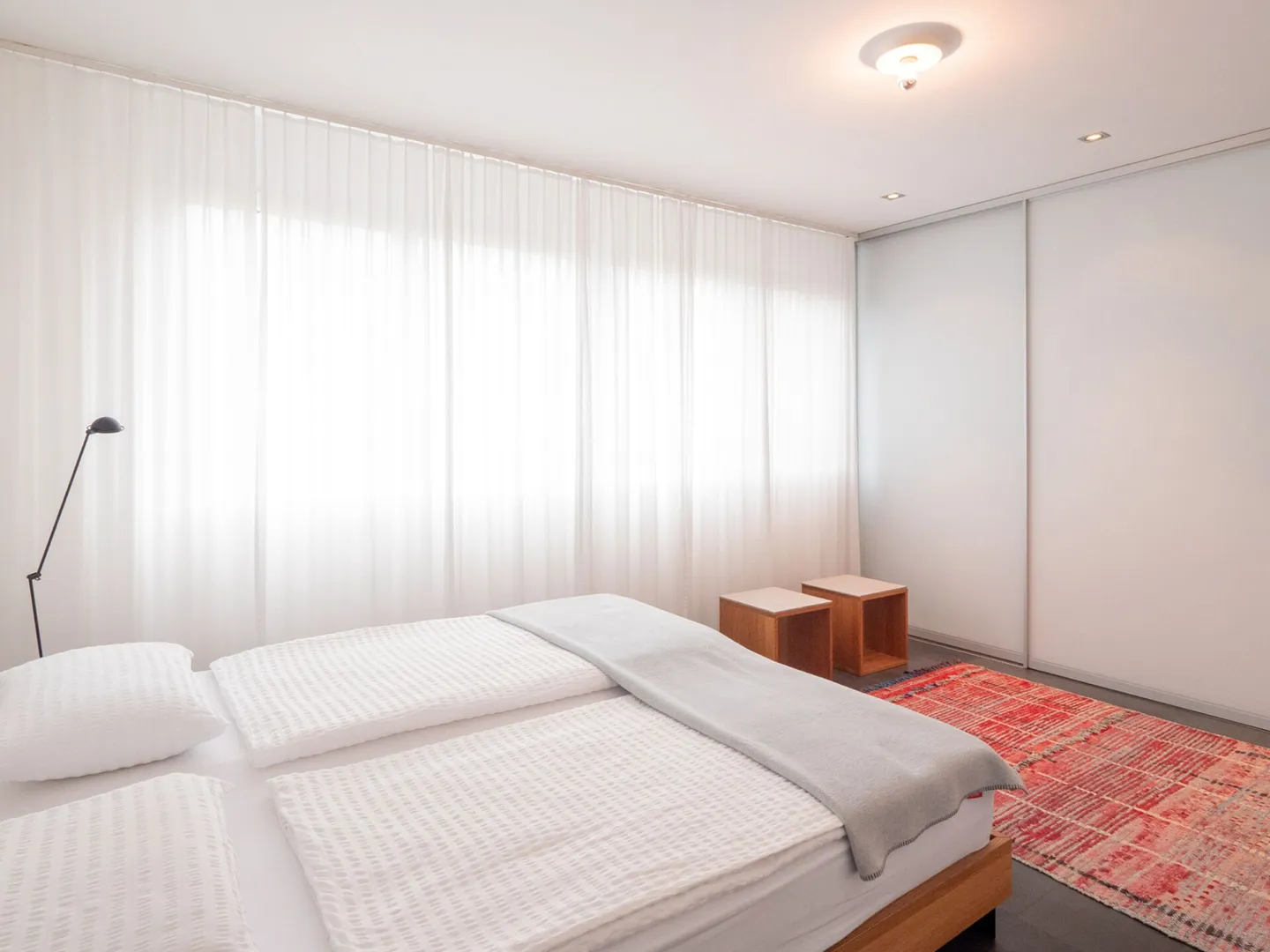 Appartement en duplex 4.5 Z' avec jardin de rêve, connexion interne par ascenseur + beaucoup d'intimité - Photo 5 sur 13