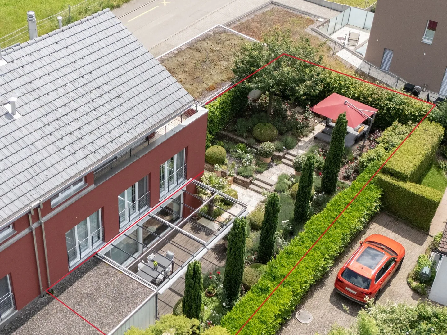 Appartement en duplex 4.5 Z' avec jardin de rêve, connexion interne par ascenseur + beaucoup d'intimité - Photo 12 sur 13