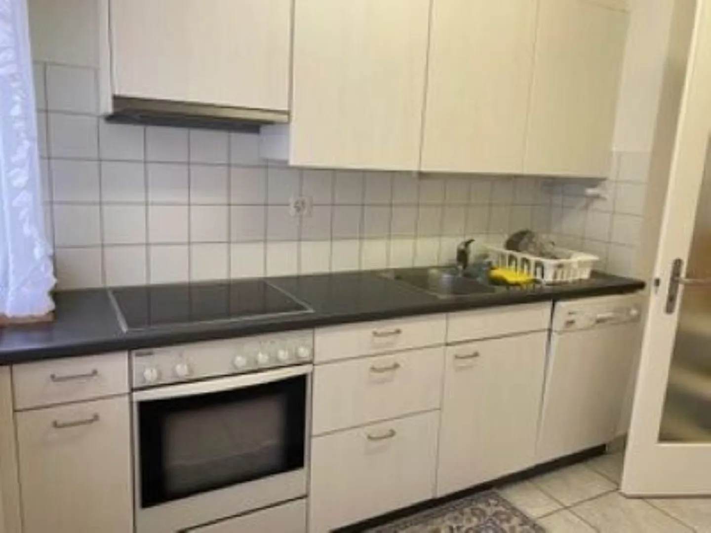 Charmante 3-Zimmer-Wohnung in Zürich - Foto 3 von 4