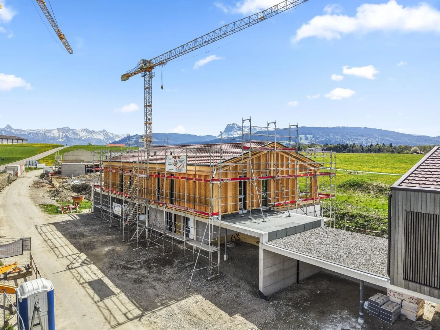 6 nuove villette a schiera di 5.5 locali a Sâles - Foto 2 di 10