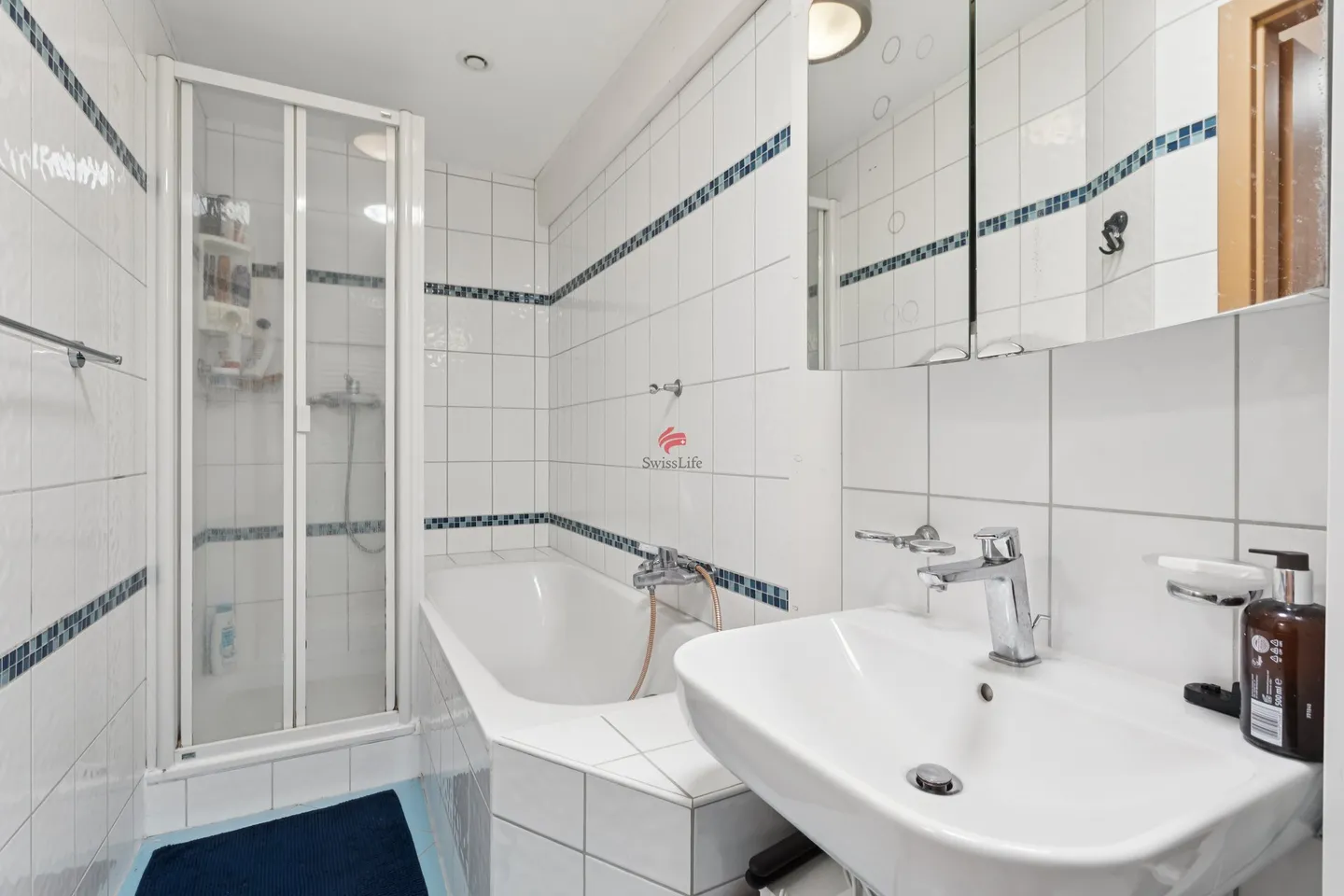 Lot of 3 rented apartments in a small condominium - Photo 10 of 16