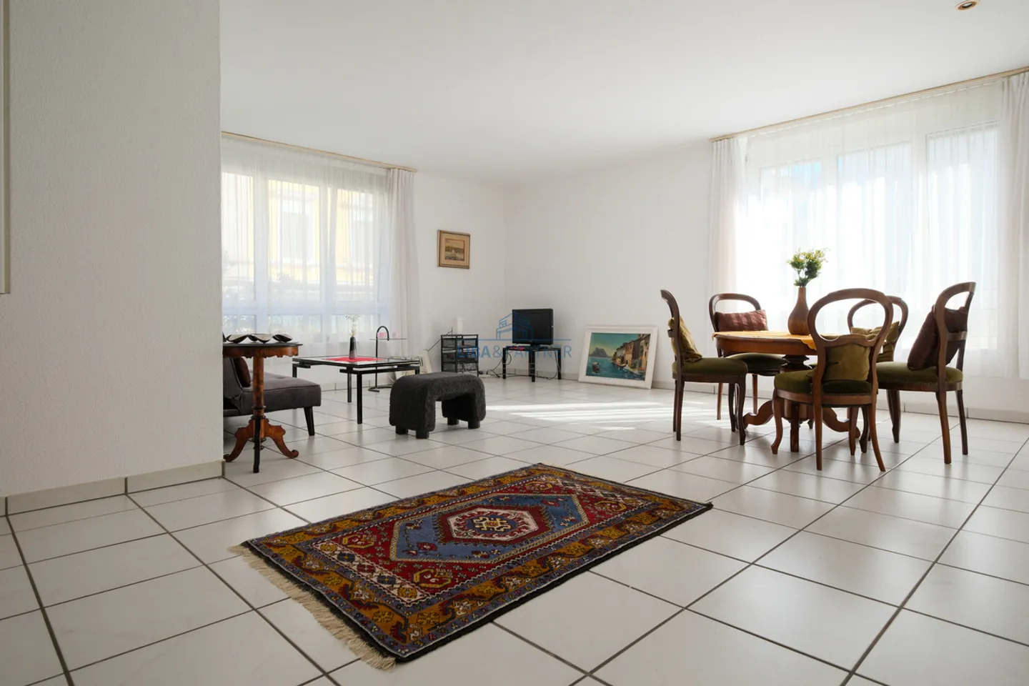 «Wohnung im Gundeldingerquartier – grosszügig, modern und voller Charme» - Foto 2 von 13