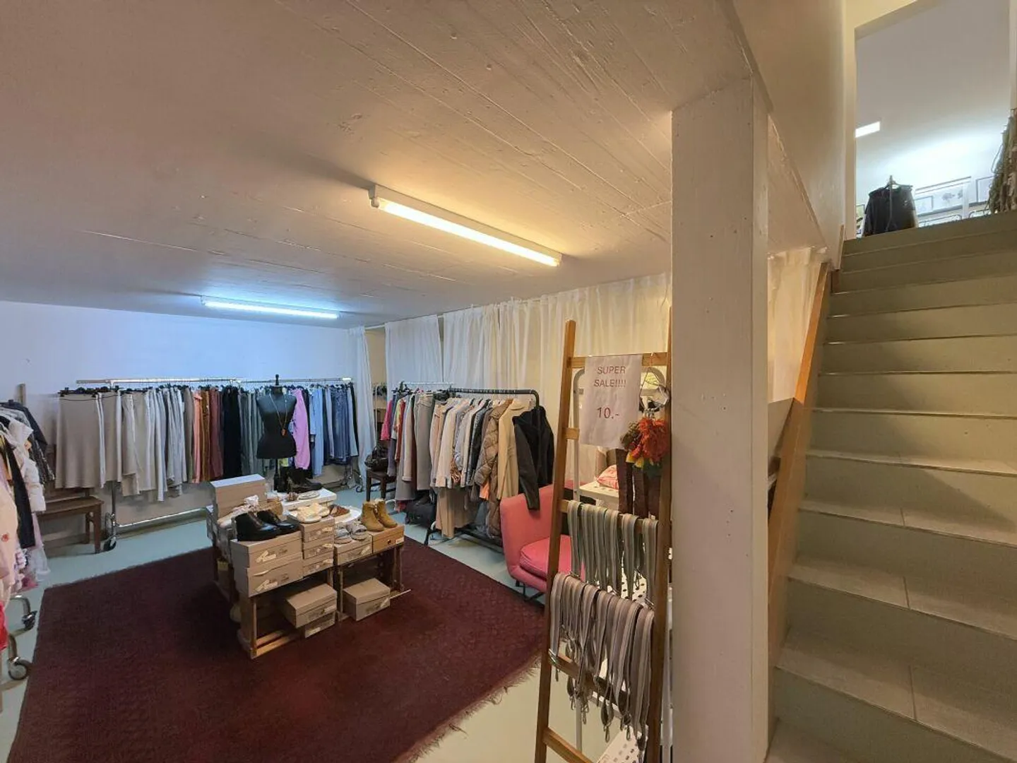 Locaux commerciaux/Bureaux/Atelier/Pratique - Photo 8 sur 10