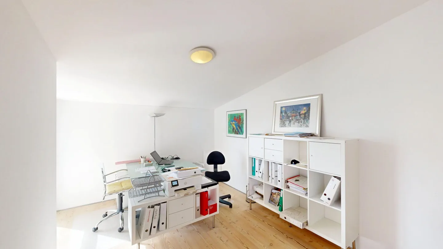 Vivere in una posizione privilegiata – casa affascinante con vista panoramica sul lago di Sempach - Foto 16 di 25