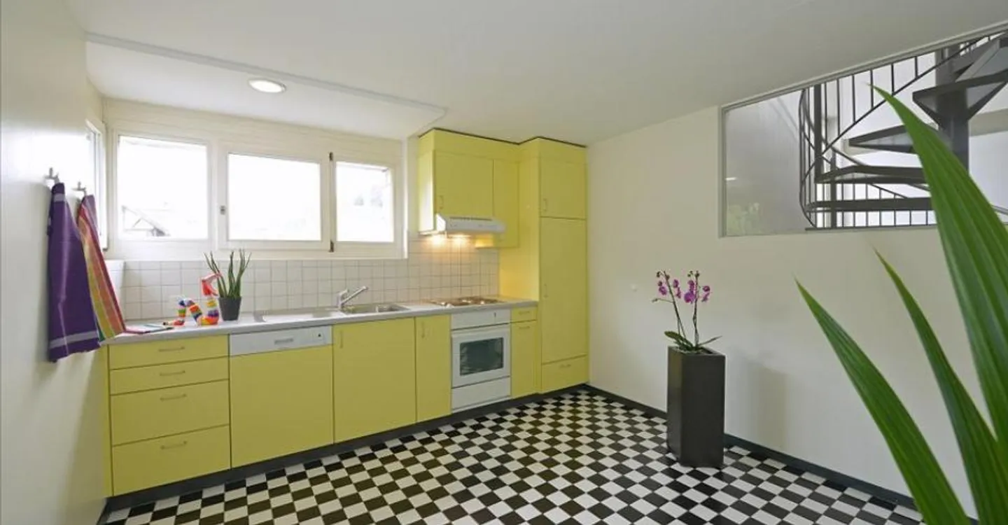 Beautiful duplex apartment with large roof terrace - Photo 3 of 9