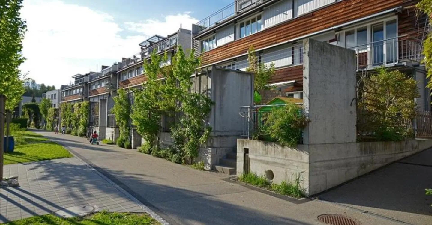 Beautiful duplex apartment with large roof terrace - Photo 1 of 9