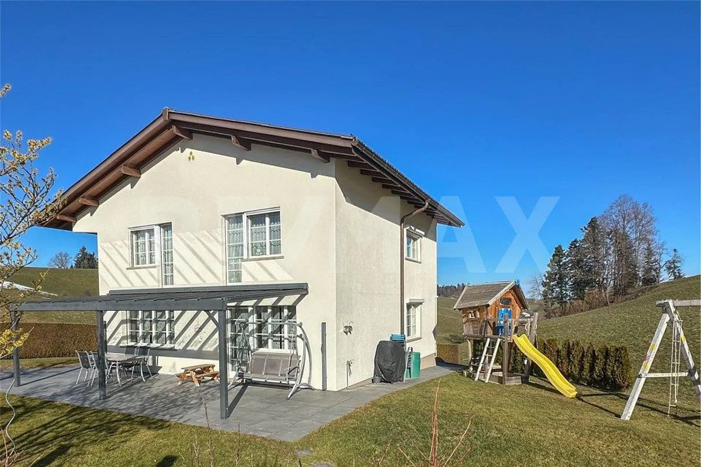 Detached 5.5-room single-family house in absolute solitude - Photo 2 of 13