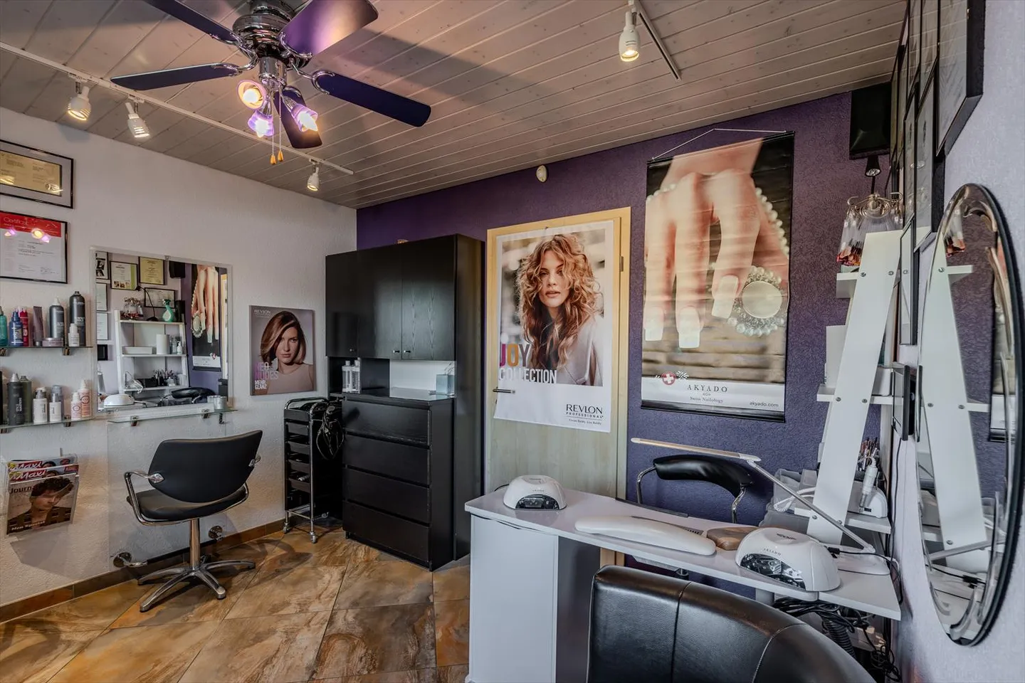 6.5 Room House - Photo 8 of 12