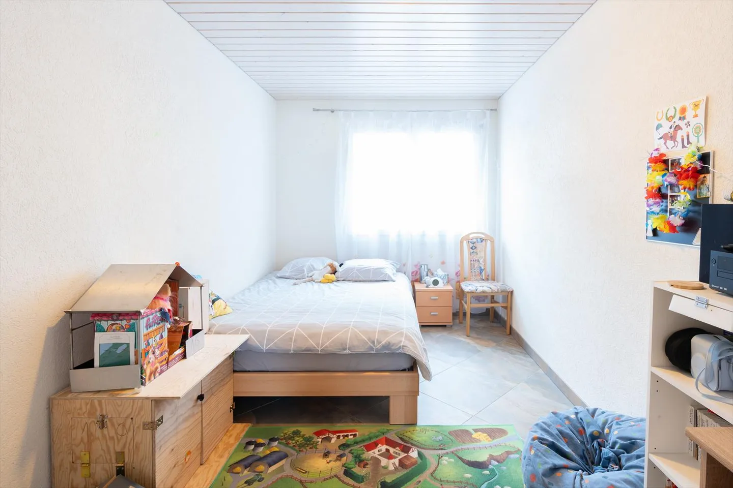 6.5 Room House - Photo 11 of 12