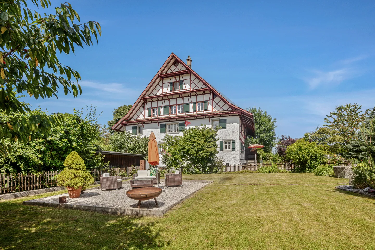 Einfamilienhaus kaufen - Foto 1 von 12