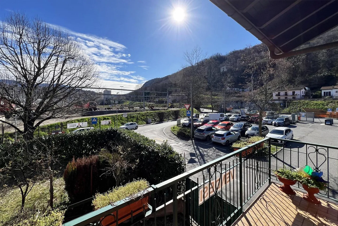 Single-family house with 4.5 rooms and garden in Chiasso - Photo 8 of 12