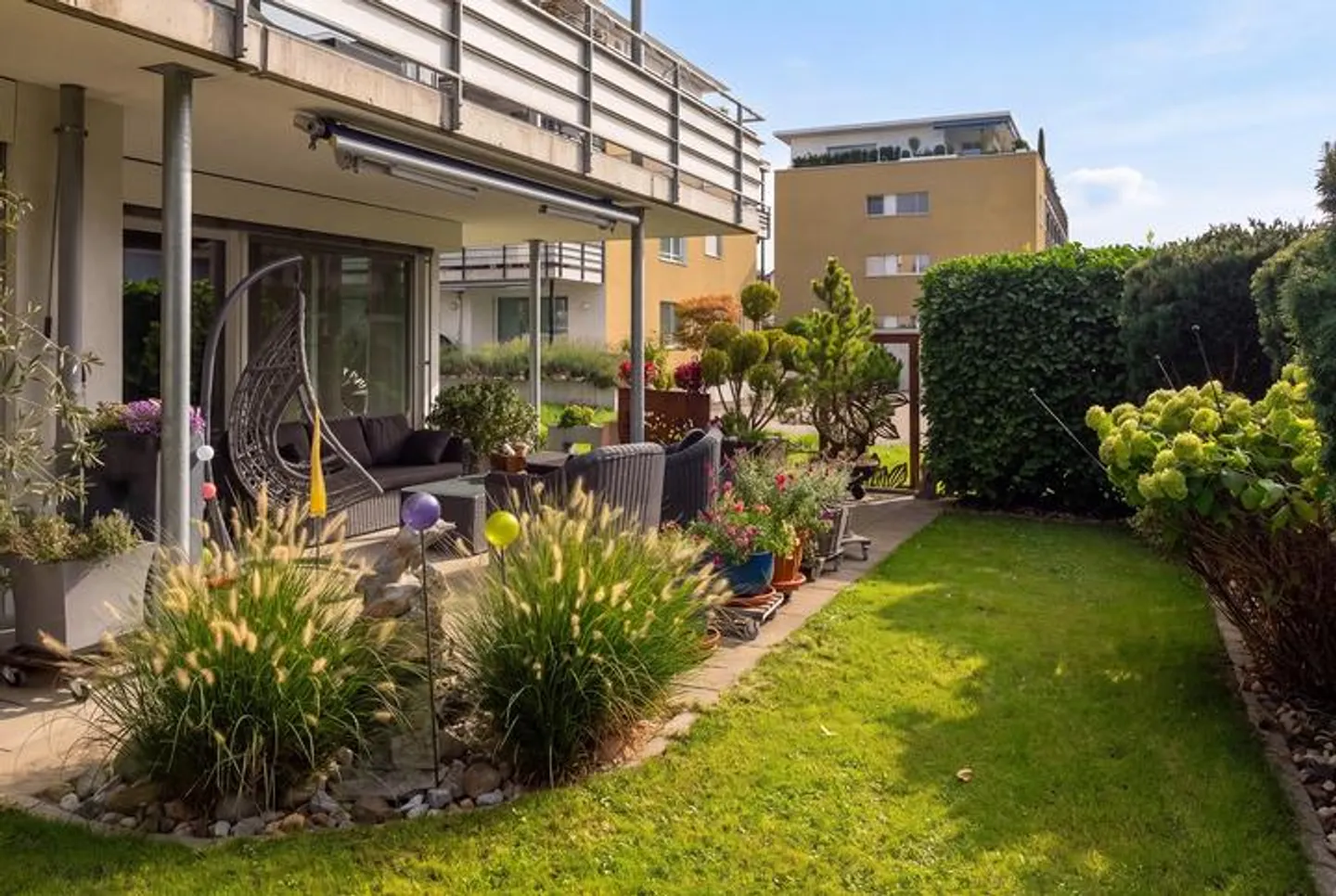 MODERN MINERGIE APARTMENT NEAR ZURICH - Photo 6 of 8
