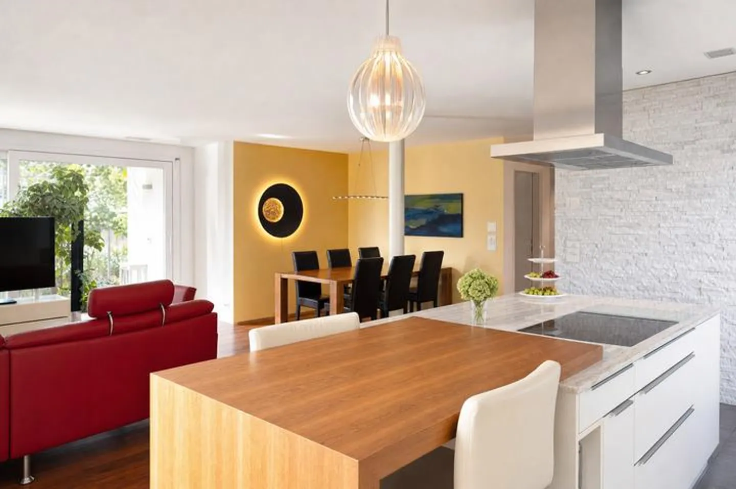 MODERN MINERGIE APARTMENT NEAR ZURICH - Photo 3 of 8